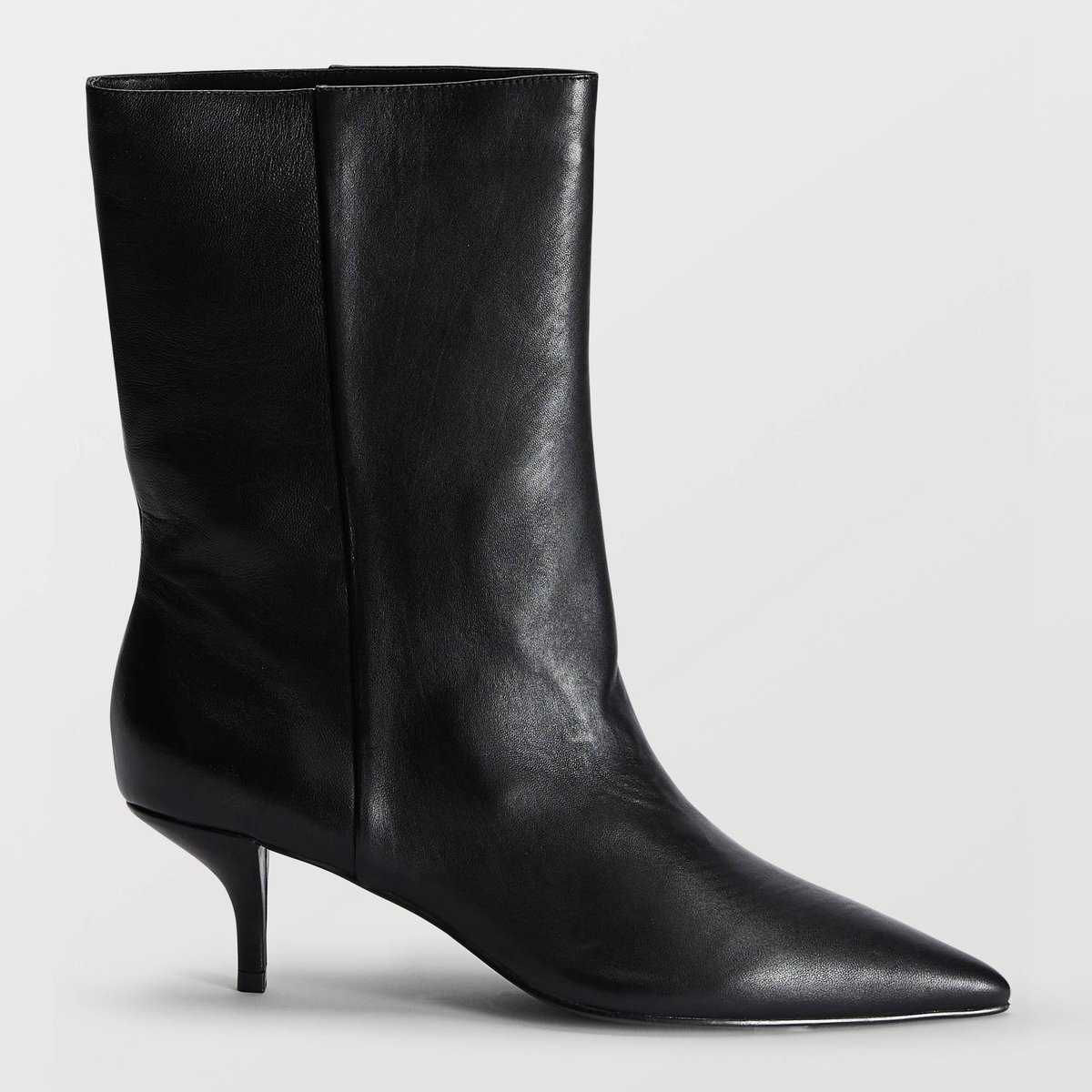Bottines à talon en cuir noir, MONOPRIX
