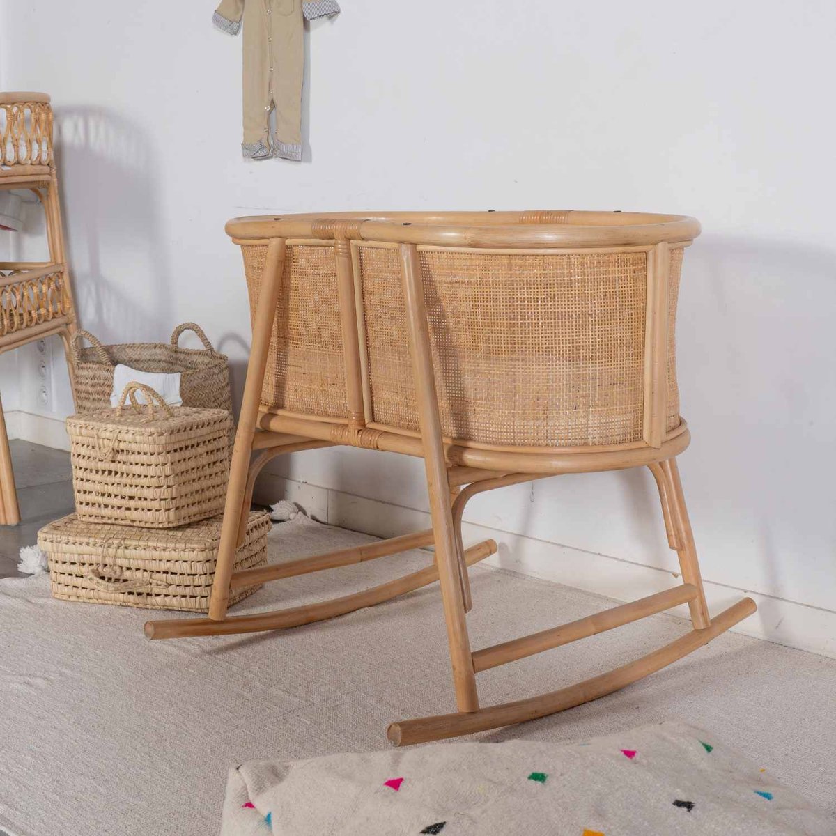 Berceau à bascule RINCA naturel, SAUDARA COLLECTIONS