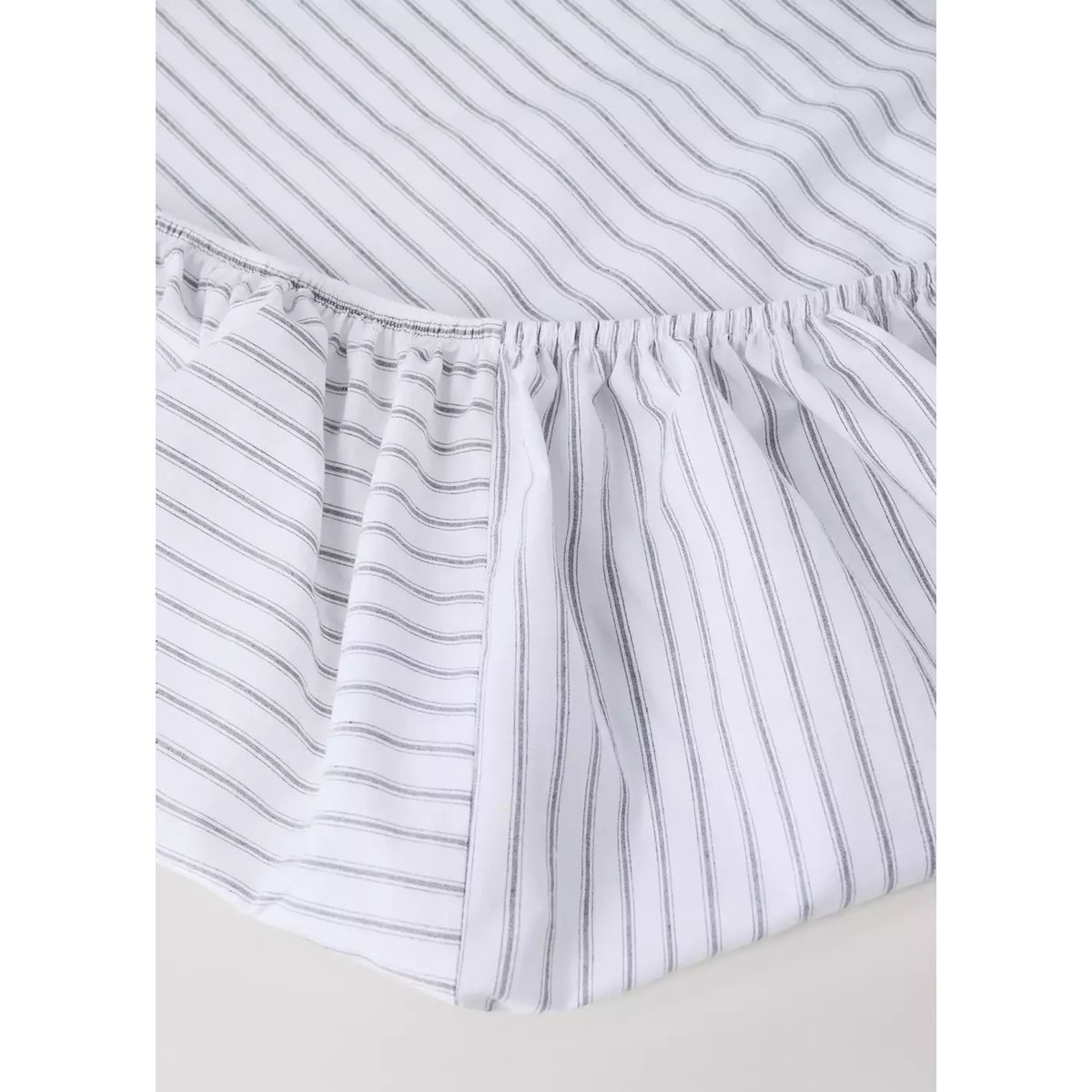 Drap-housse enfant coton seersucker à rayures lit 90 cm gris, MANGO HOME