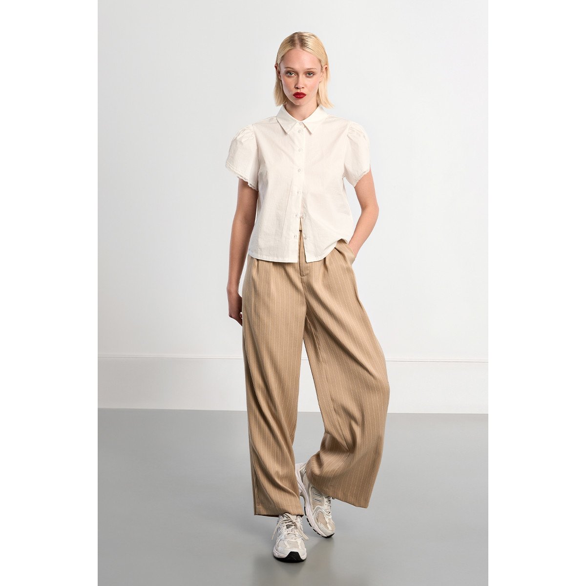 Pantalon tailleur rayé large beige, LILI SIDONIO