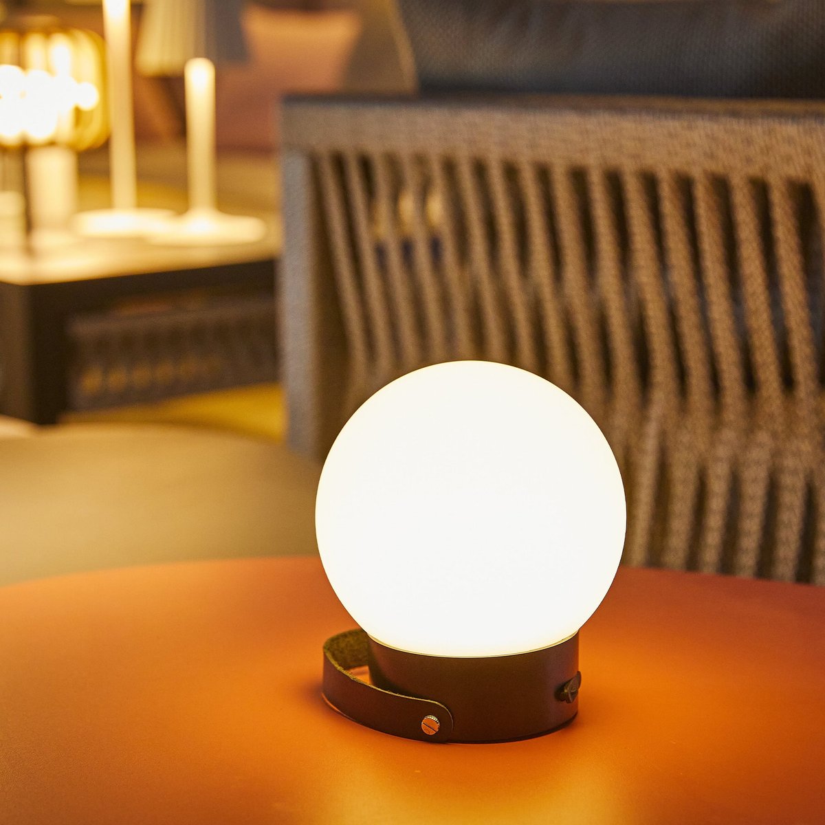 Baladeuse solaire rechargeable GLOBY gris, LUMISKY