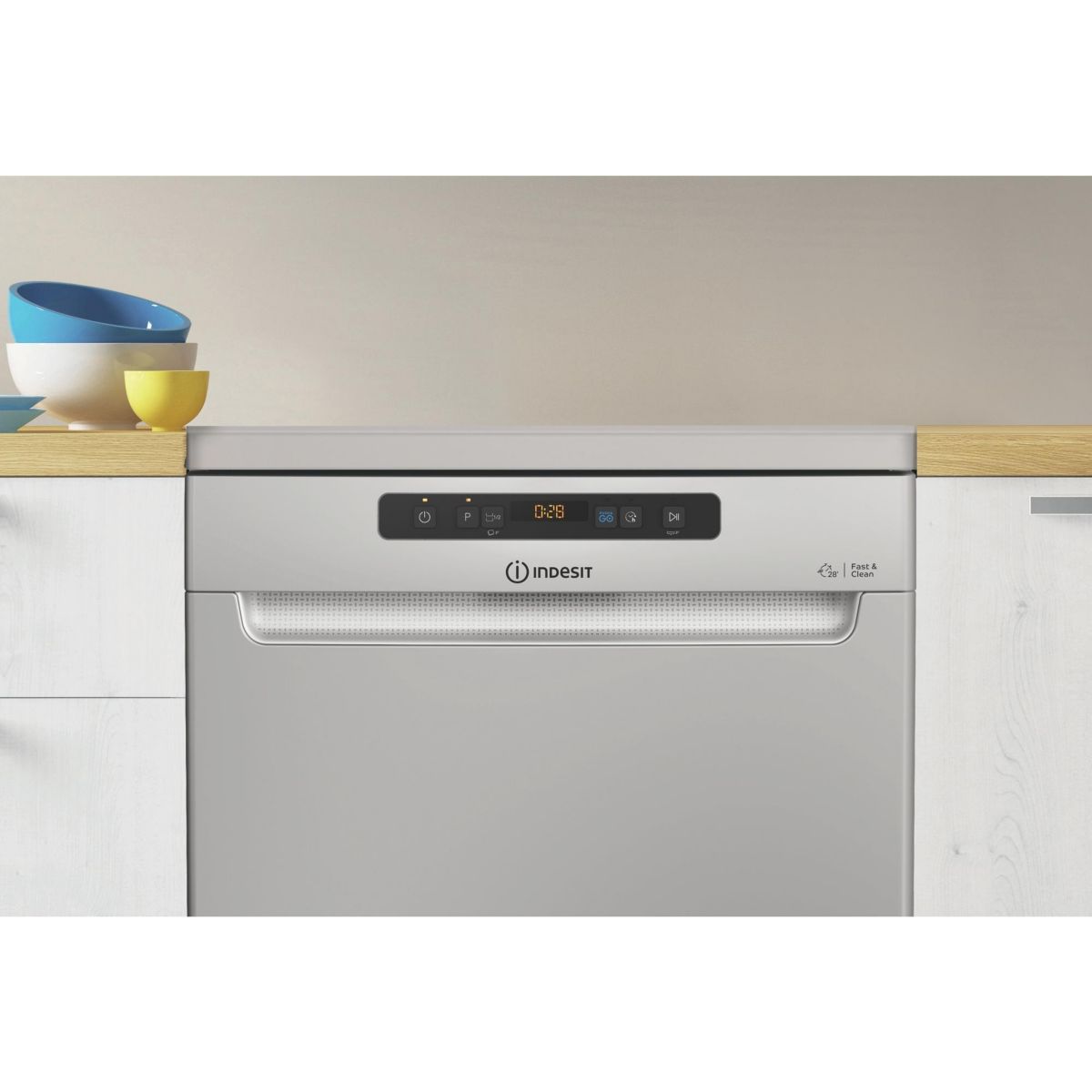 Lave vaisselle 60 cm I3FD654S couleur unique, INDESIT