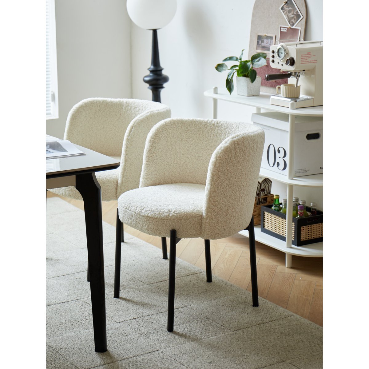 Lot de 2 chaises, métal et bouclette, GRIMSTAD blanc cassé, NORDLYS