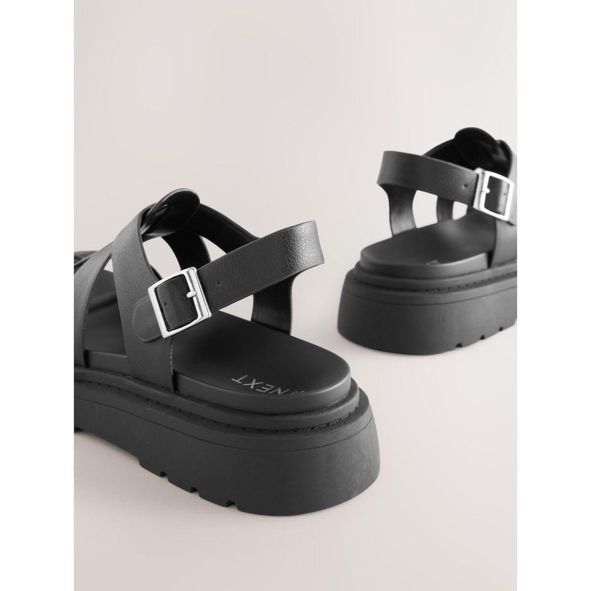 Sandales forever comfort® à semelle épaisse noir, NEXT