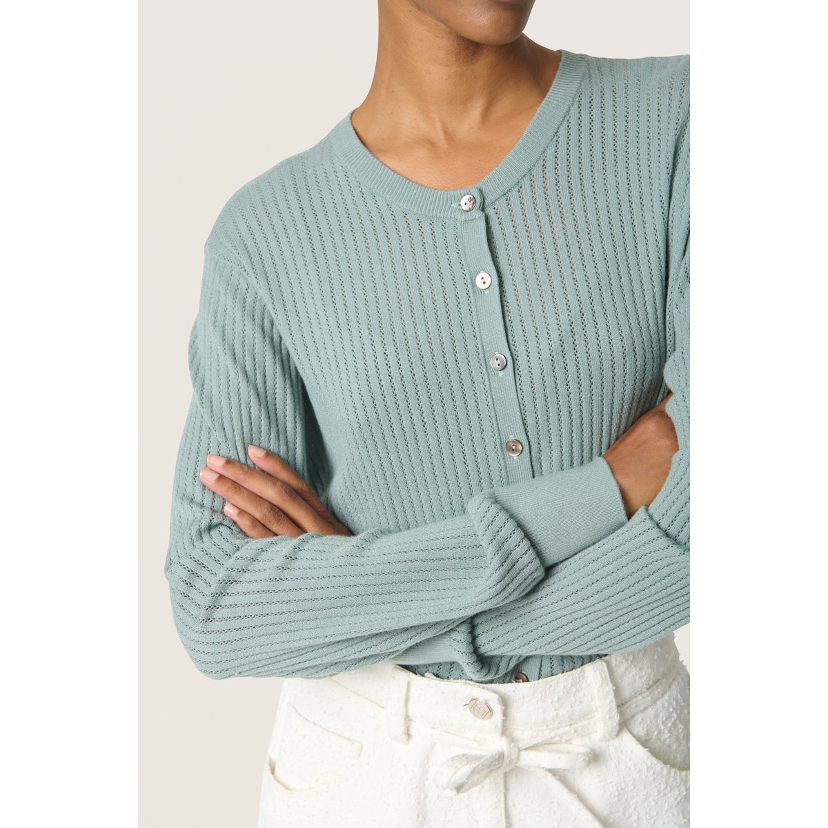 Cardigan à tricot bleu silver blue, SOAKED IN LUXURY