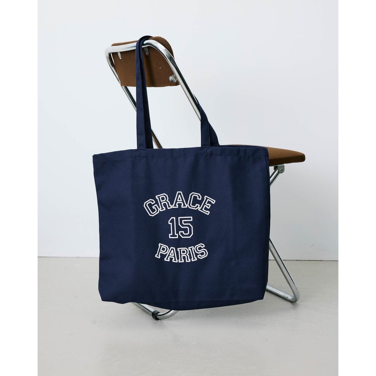 Tote bag en toile à logo imprimé marine Bright marine, GRACE & MILA