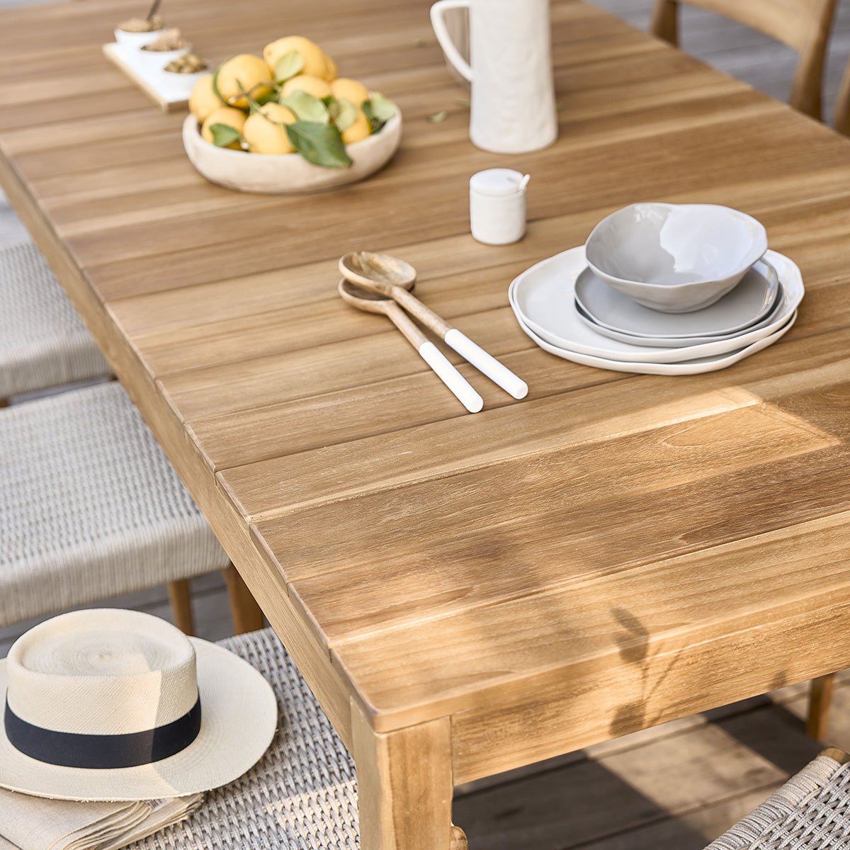 Table de jardin en teck massif 8 places  LIVIE naturel, BERAH GETAH