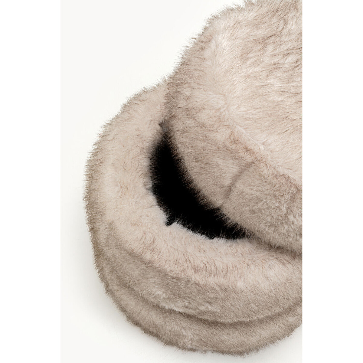 Truhenhocker Lilja Soft grün, KARE DESIGN