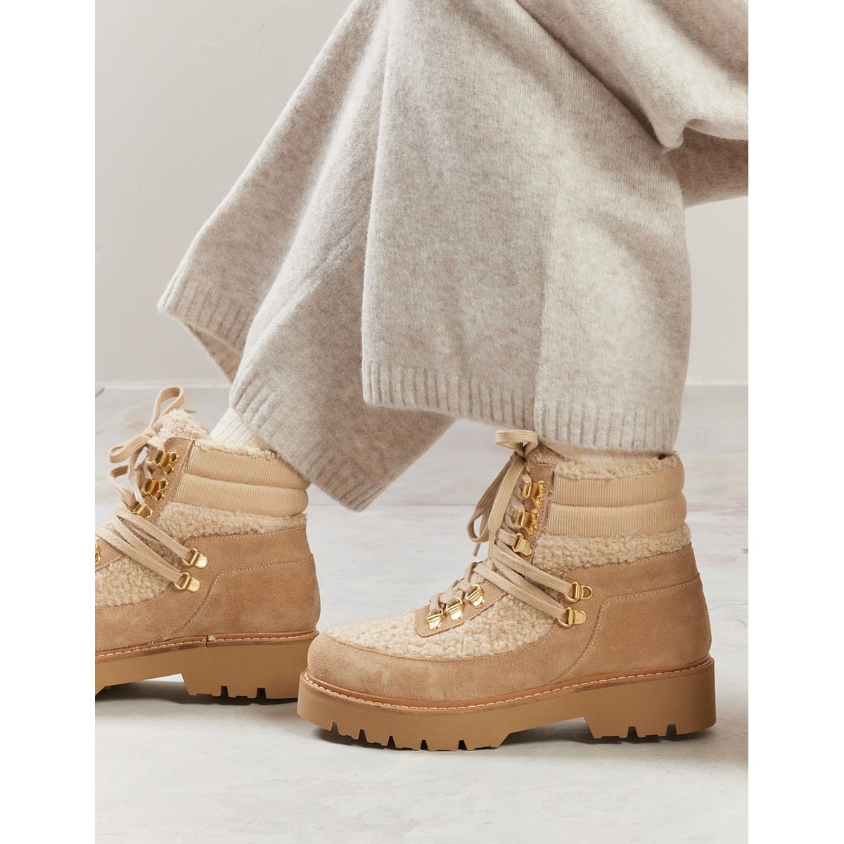 Bottines à lacets TALIE beige, ODAJE