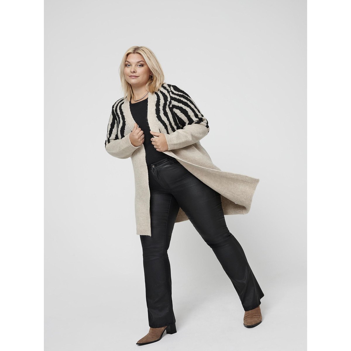 Cardigan whitecap gray, ONLY CARMAKOMA