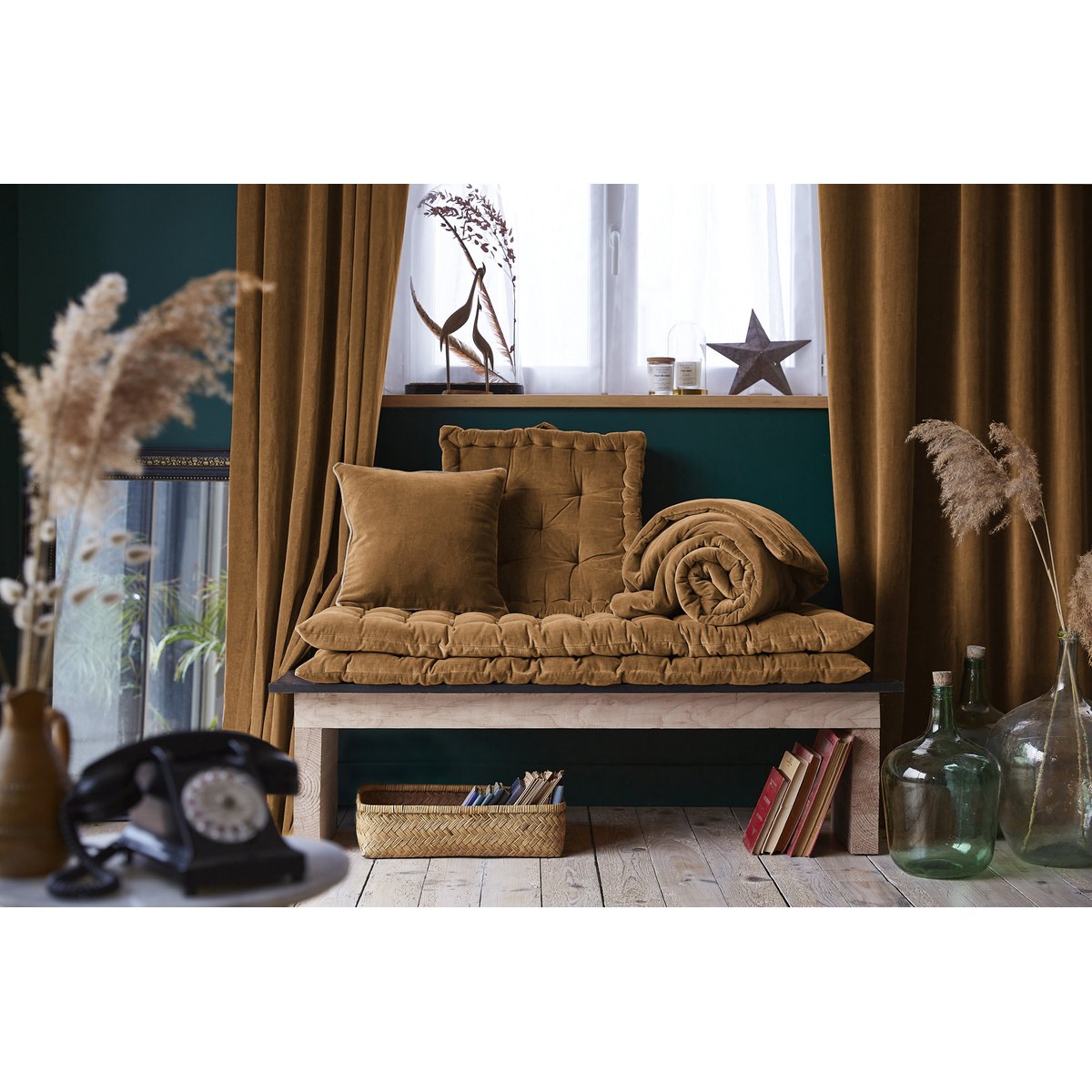 Coussin en velours de coton Cesar camel, EDEN