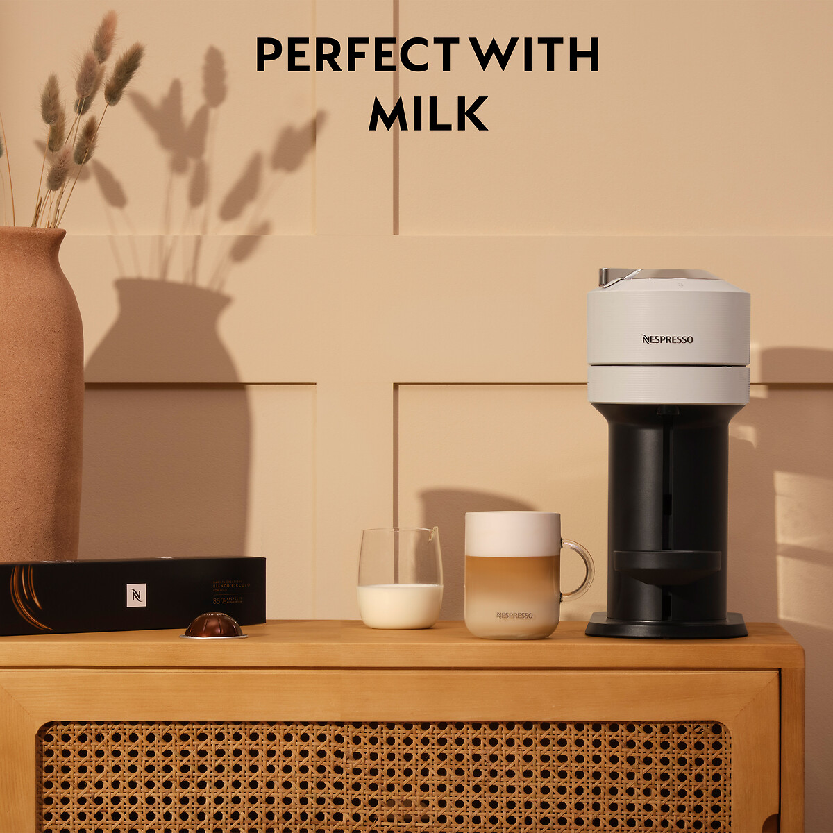 Nespresso by De'longhi Vertuo Next Coffee Pod Machine with Aeroccino white, NESPRESSO