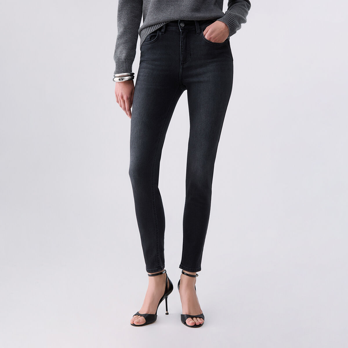 Jean skinny avec ornements denim noir, LIU JO