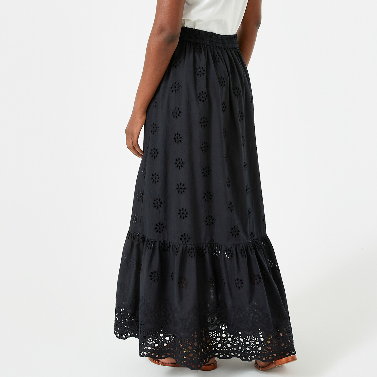 Jupe longue évasée, broderie anglaise noir, ANNE WEYBURN