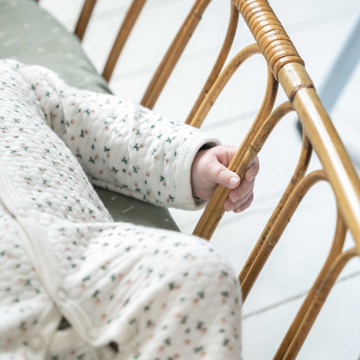 Pyjama bébé matelassé - Petites fleurs blanco, TROIS KILOS SEPT