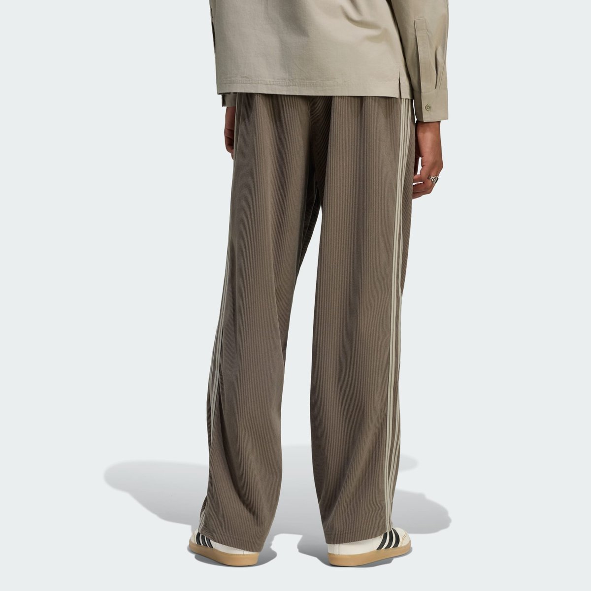 Pantalon De Survêtement Velours Côtelé Firebird Pantalon De Survêtement Velours Côtelé Firebird branch, adidas Originals