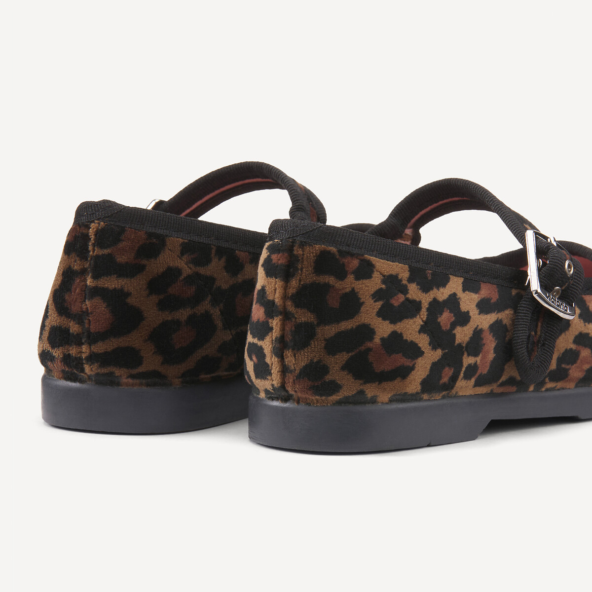 Kids Gong-Fu Mercedes Mary Jane Ballet Pumps in Velour leopard print, VICTORIA