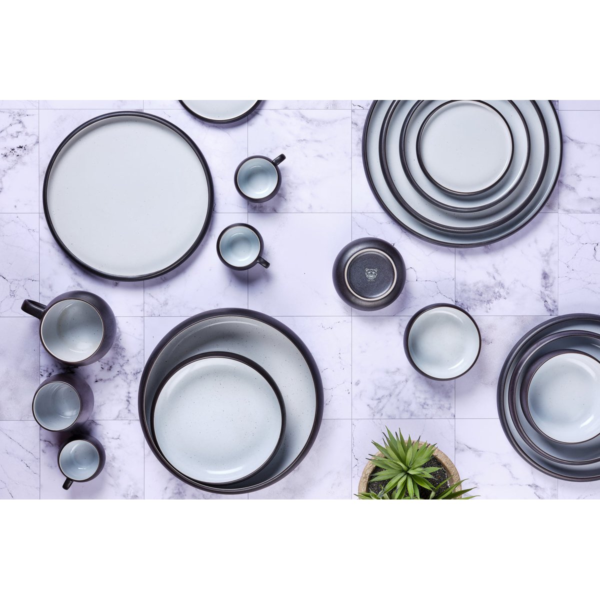 Lot de 2 plateaux & plats à four en grès, GOURMET blanc granité et noir onyx, BJORN