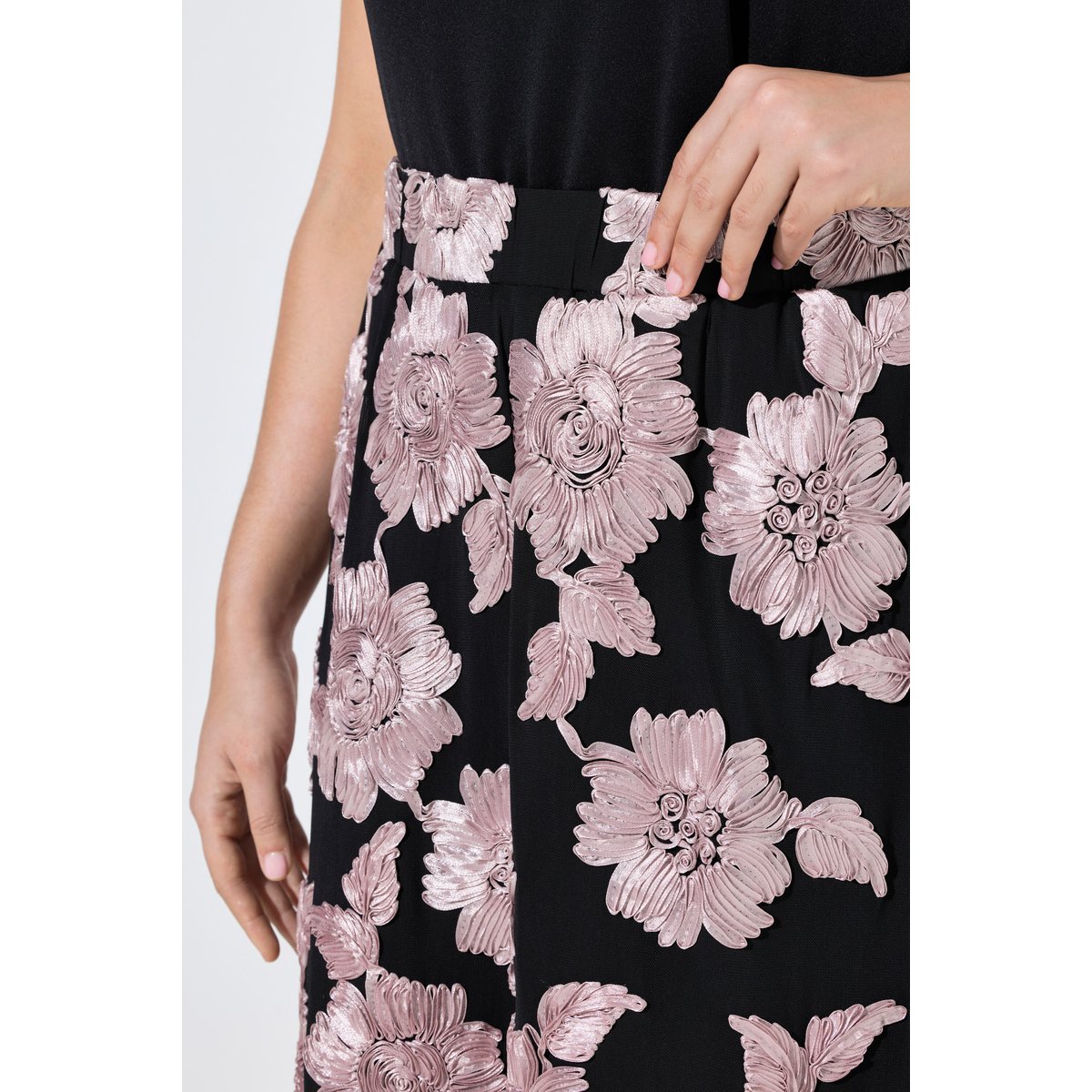 Jupe midi avec applications florales noir, ULLA POPKEN