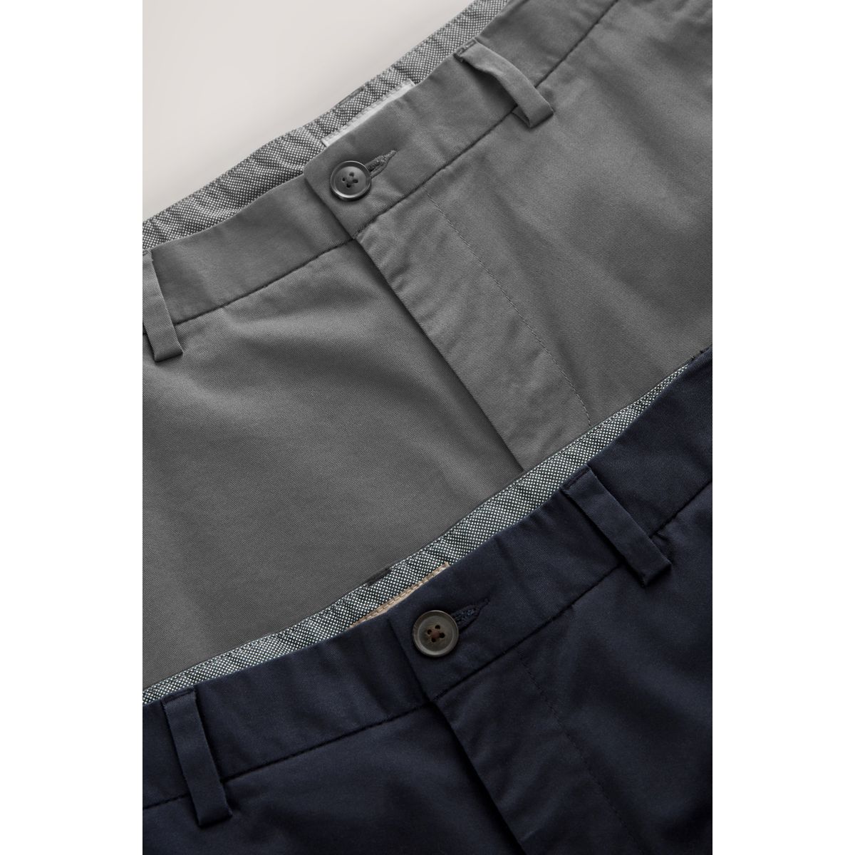 Short chino stretch, lot de 2 bleu marine/anthracite, NEXT