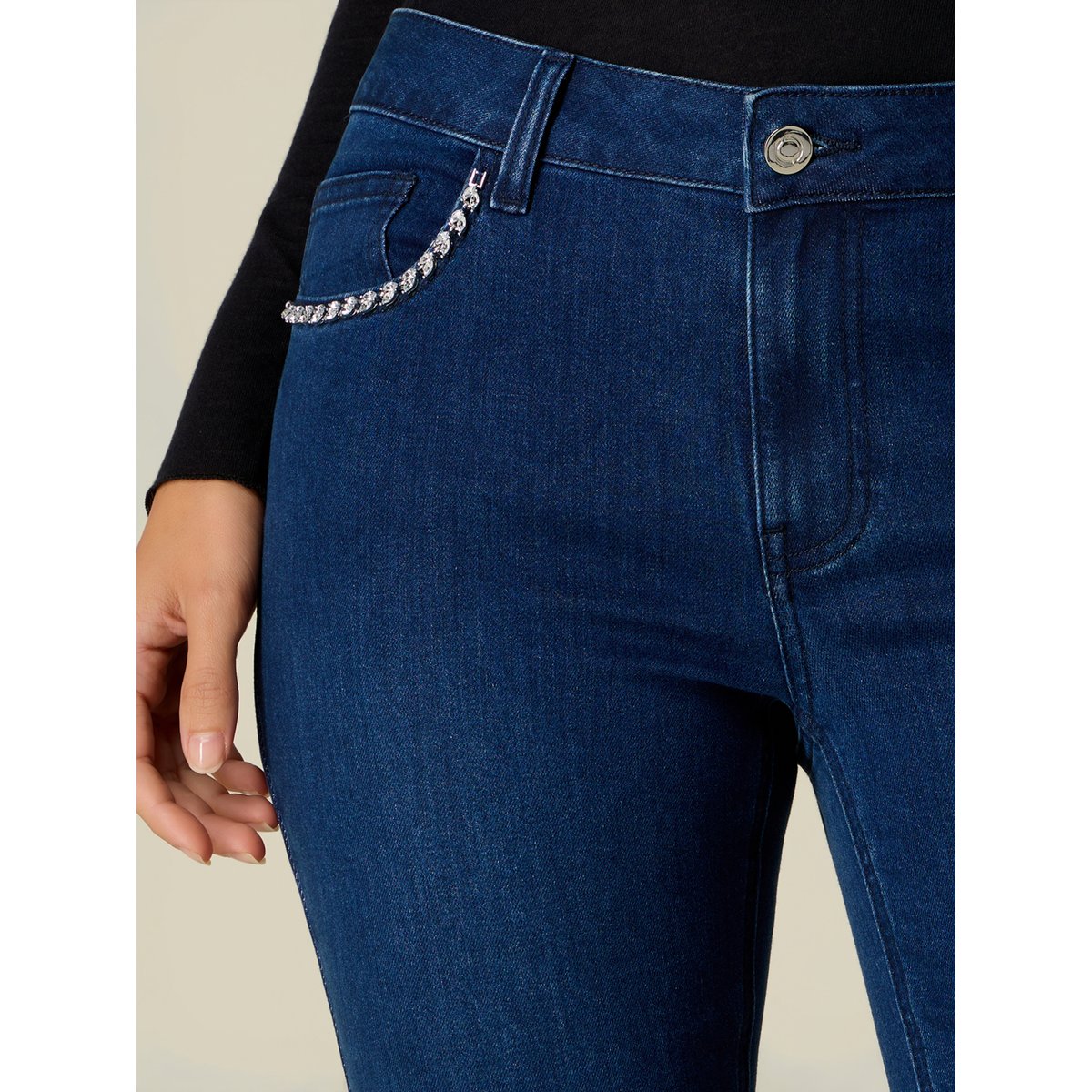 Jean flare avec cristaux bleu, OLTRE