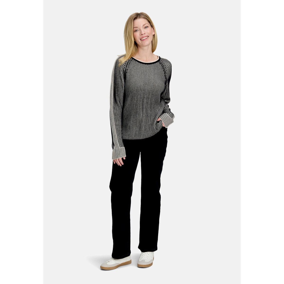Pull-over en grosse maille de texture côtelée patch black/beige, BETTY BARCLAY
