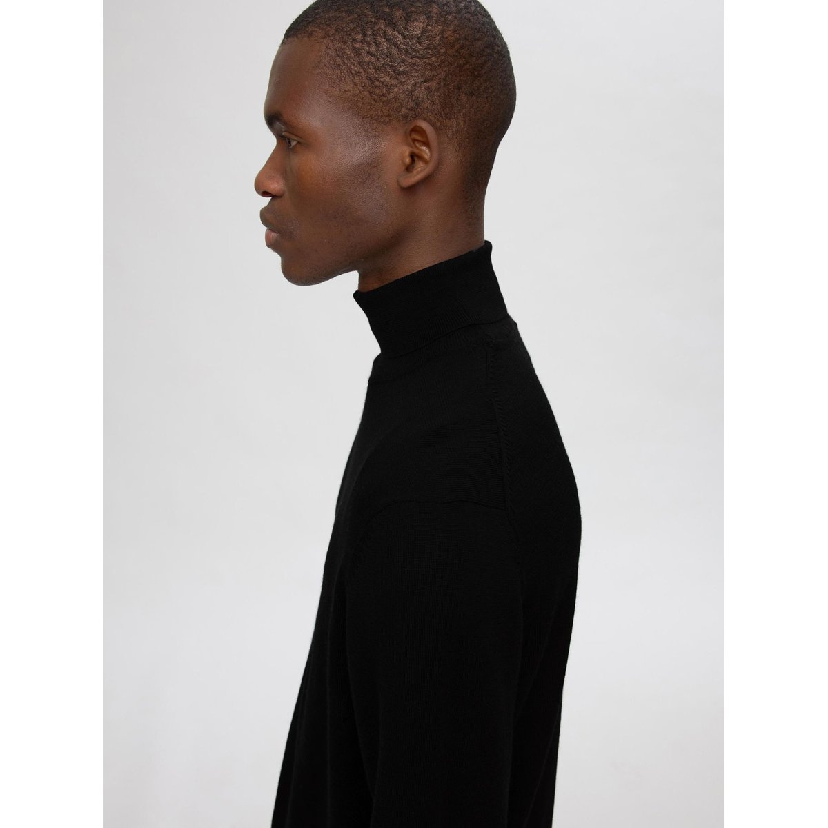 Col Roulé noir - black, SELECTED