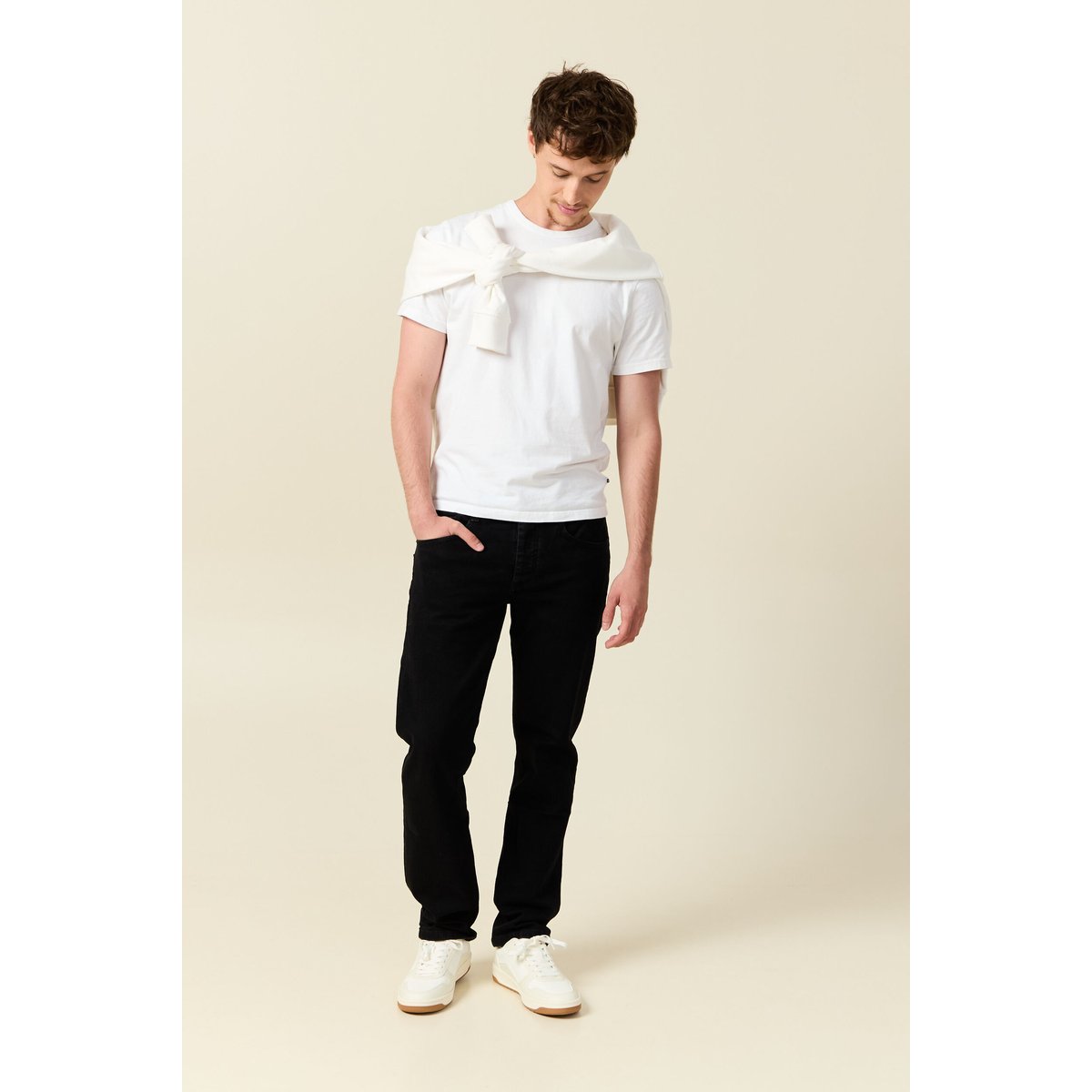 Jeans straight longueur 32 denim noir, BONOBO