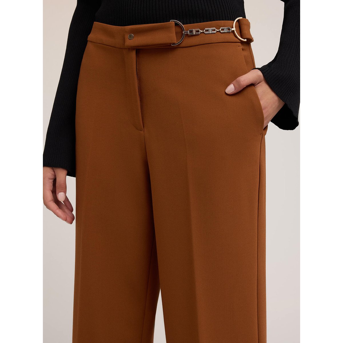 Pantalon palazzo avec passant en métal marron, MOTIVI
