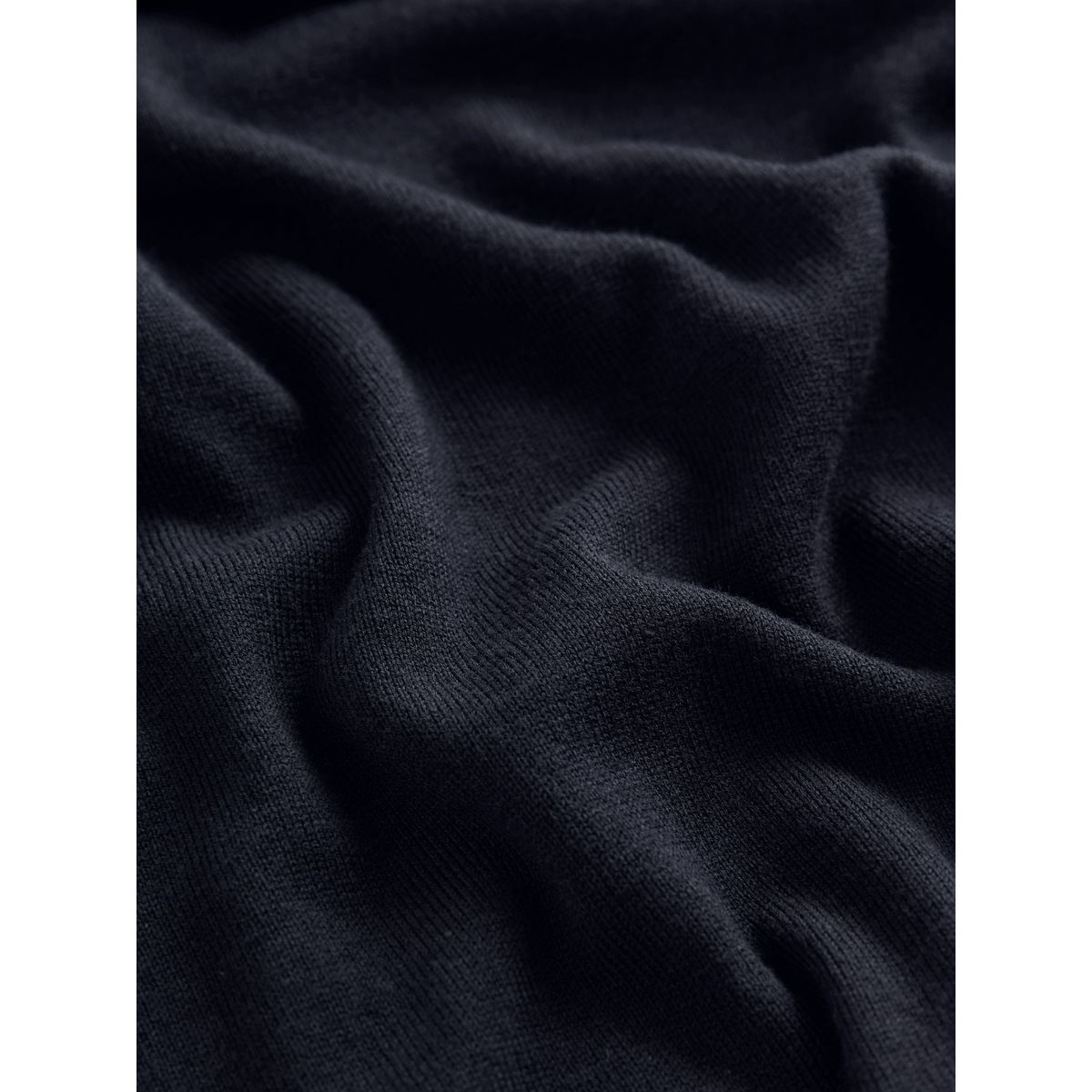 Pull doux en maille de coton à col v bleu marine, NEXT