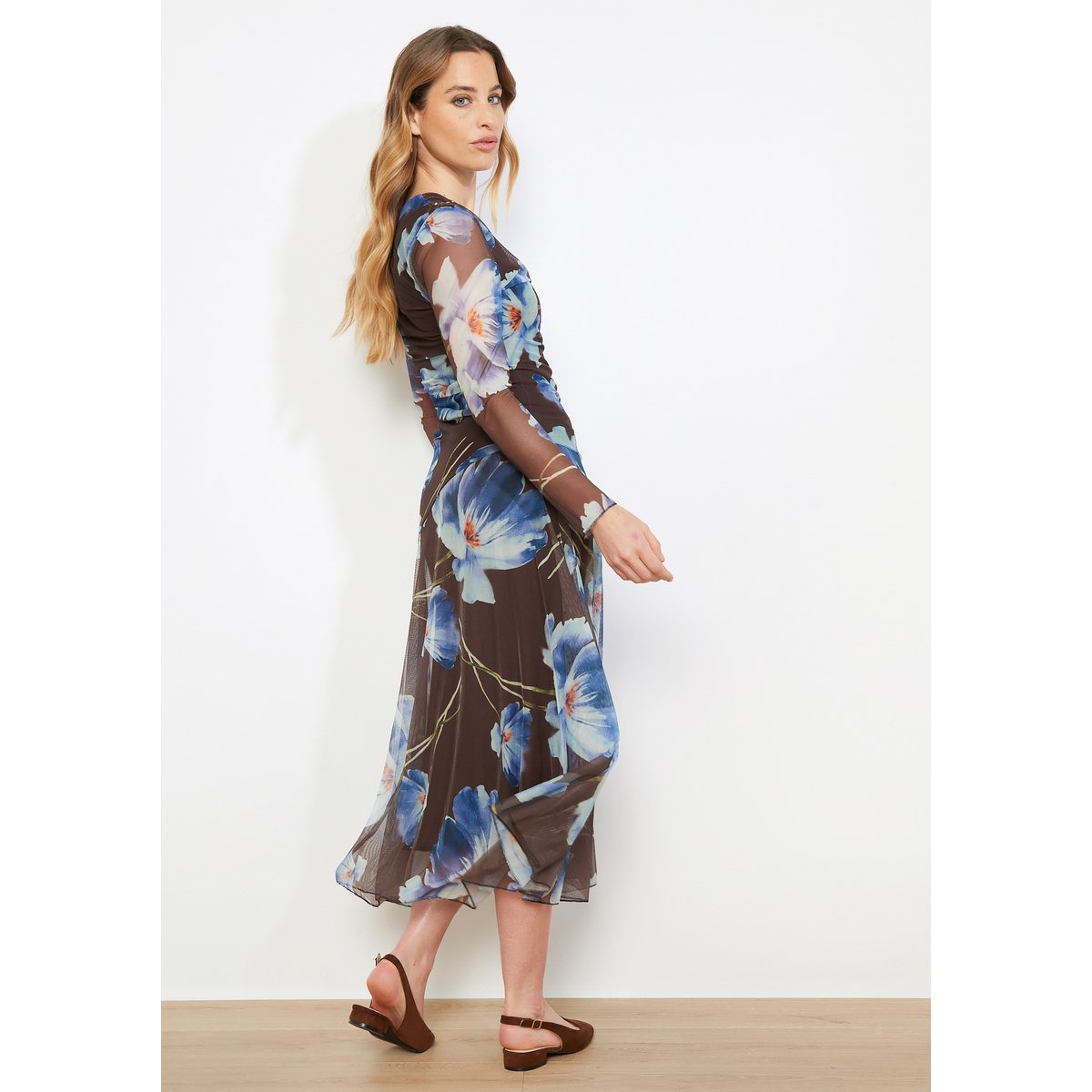 Robe midi fluide fleurie brun fonce chocolate, LOLALIZA