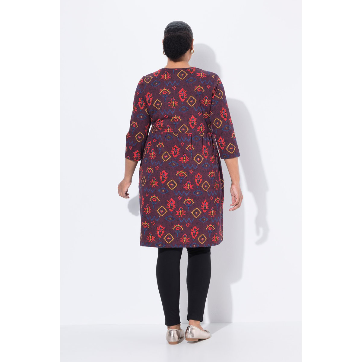T-shirt long, décolleté en V et manches 3/4 rouge vin foncé, ULLA POPKEN