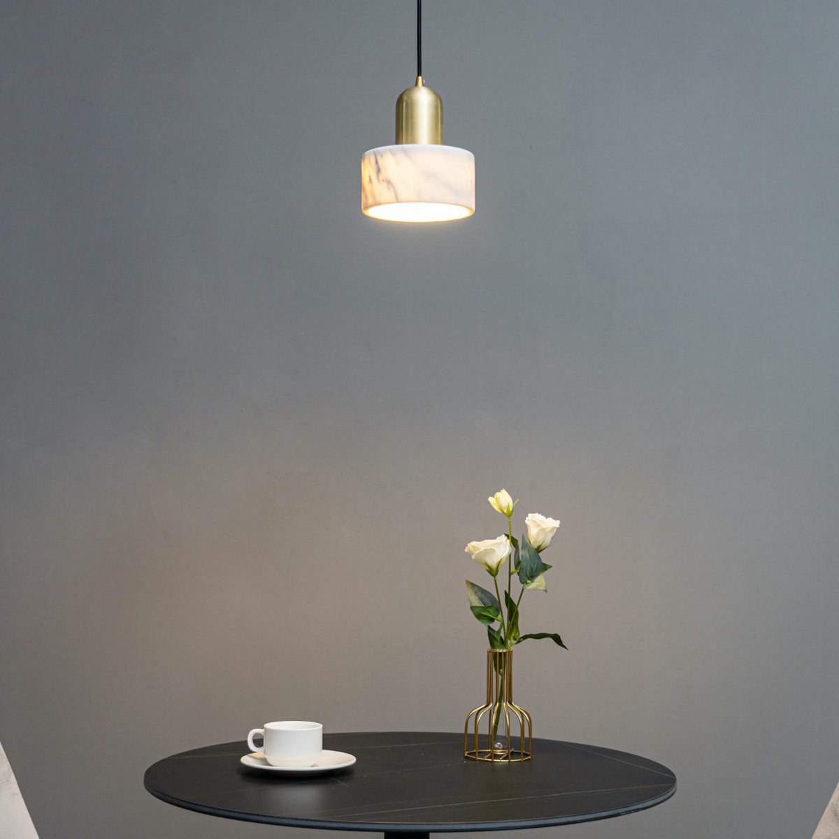 Suspension en marbre et métal - MERYL laiton et blanc, KOSILUM