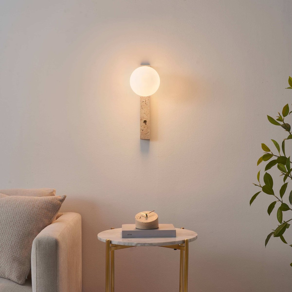 Applique moderne verre et pierre - LIRA beige, blanc et laiton, KOSILUM