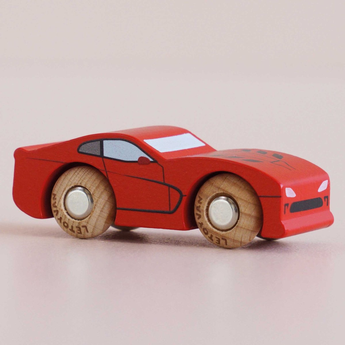 Voiture Jasper No 18 rouge, LE TOY VAN