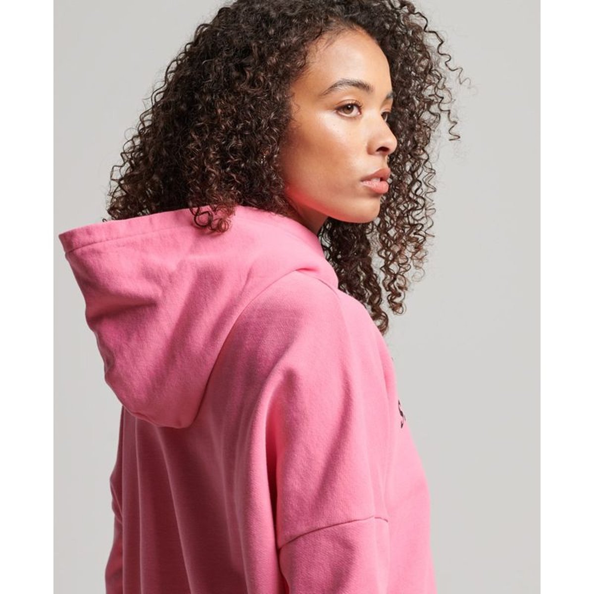 Sweat court droit à capuche Core Sport rose marne, SUPERDRY