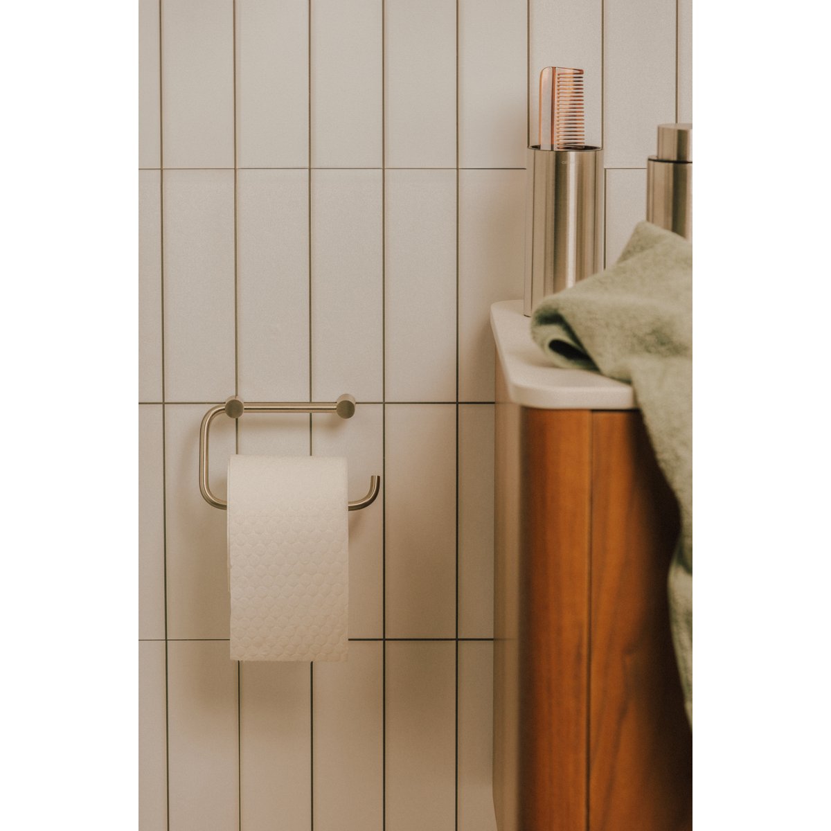 Porte Papier Toilette mural  LOGIC noir mat, COSMIC