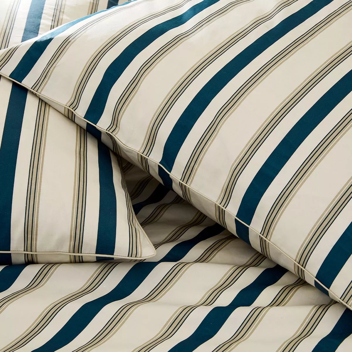 Parure de lit satin de coton ETRETAT marine, GARNIER THIEBAUT