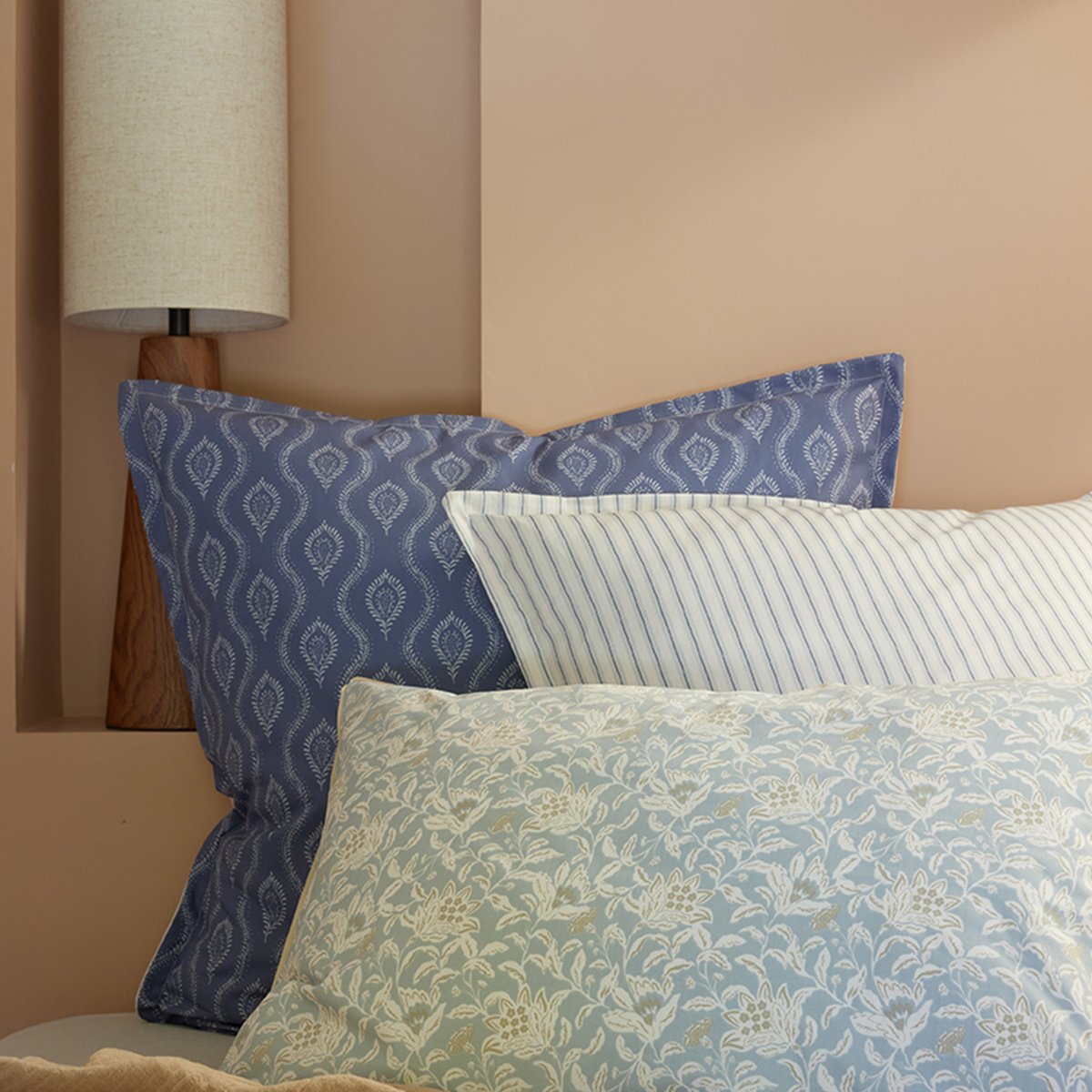 Taie d'oreiller imprimée en percale de coton, ROSÉE SAUVAGE bleu clair, ESSIX