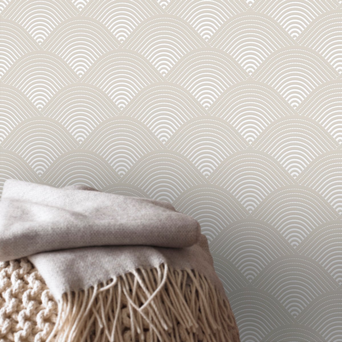 Papier peint petites écailles Art Deco beige, SUPERFRESCO EASY
