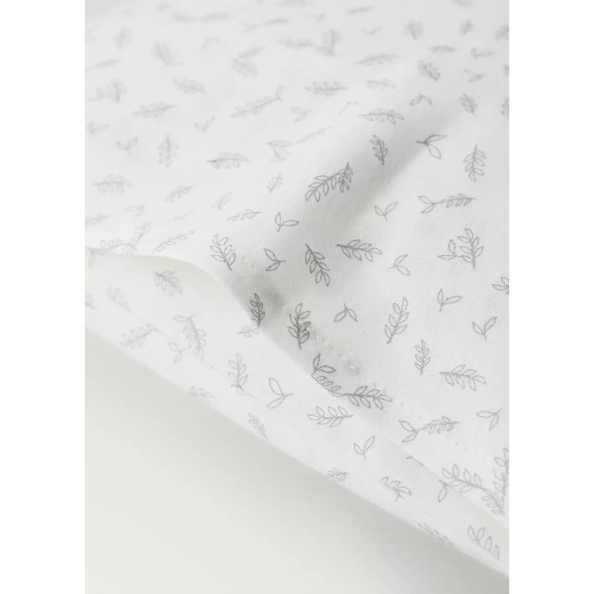 Taie d'oreiller pour lit bébé en coton imprimé à fleurs 30x50 cm écru, MANGO HOME