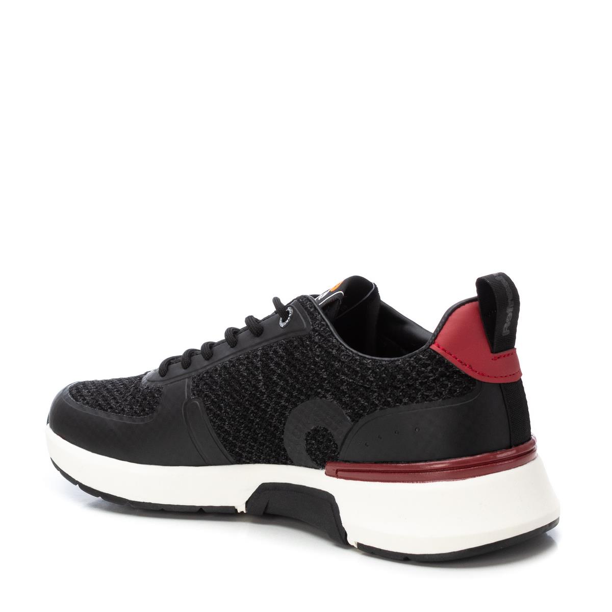 Baskets Plaine Décontractée Lacets noir, REFRESH