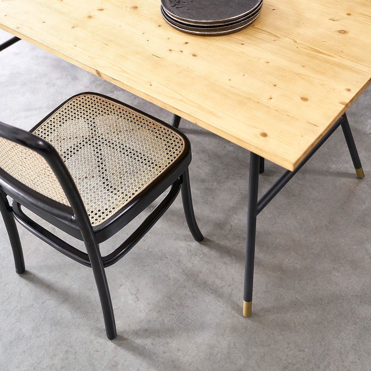 Table en bois recyclé massif et métal 6 pers.  ROBIN naturel, BERAH GETAH