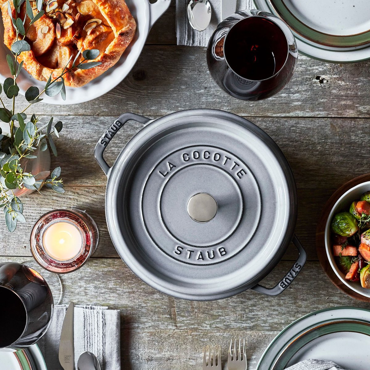 Cocotte ronde 24 cm Gris graphite gris graphite, STAUB