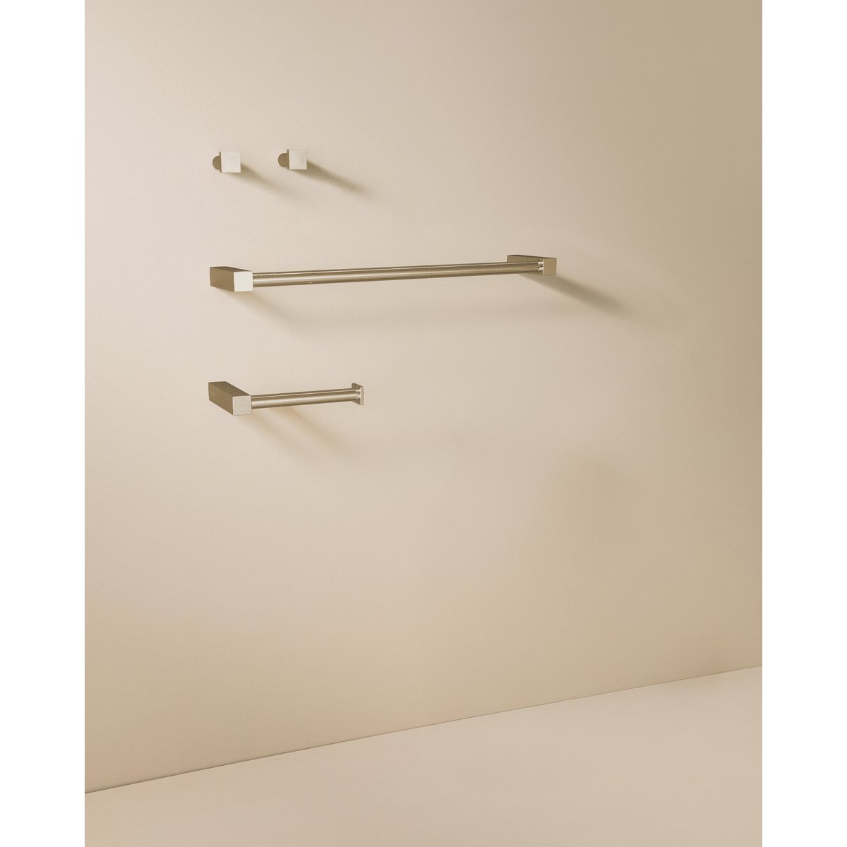 Set Accessoires Salle De Bain METRIC chrome, COSMIC