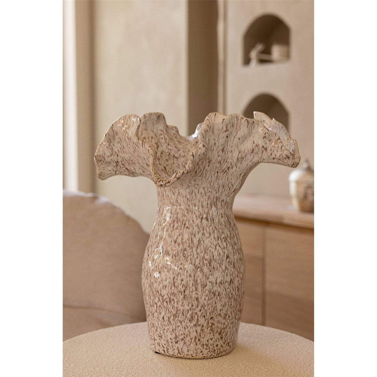 Vase en poterie bord ondulé fait main beige clair, RECOLLECTION
