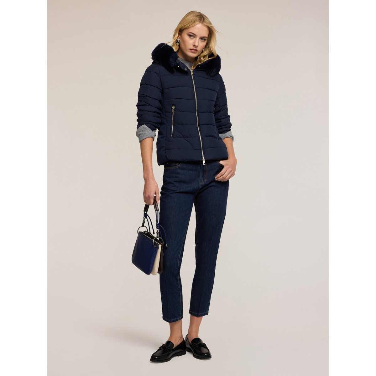 Veste matelassée courte à capuche bleu, MOTIVI
