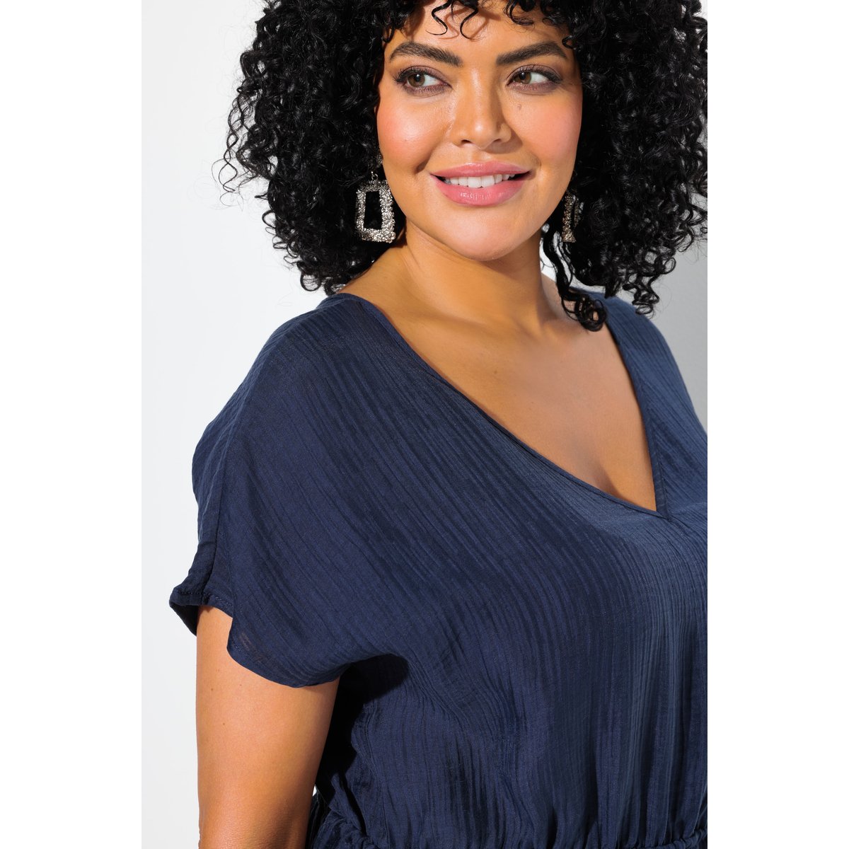 Robe maxi sans manches. Décolleté V. Cordon univers, ULLA POPKEN