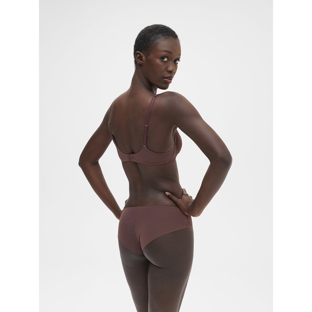 Shorty, EMBLÈME marron, SIMONE PERELE