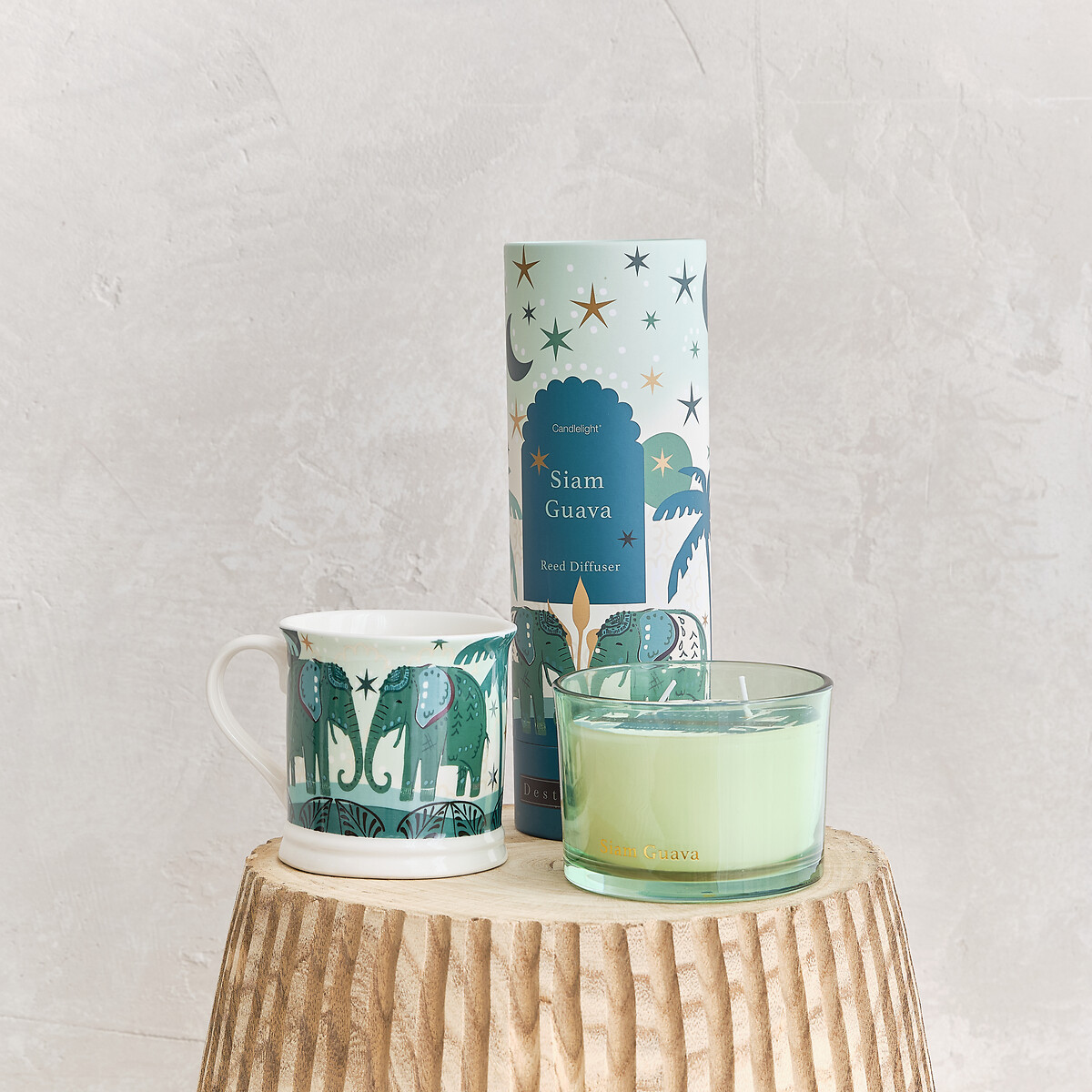 Siam Guava Multi Wick Candle green, SO'HOME